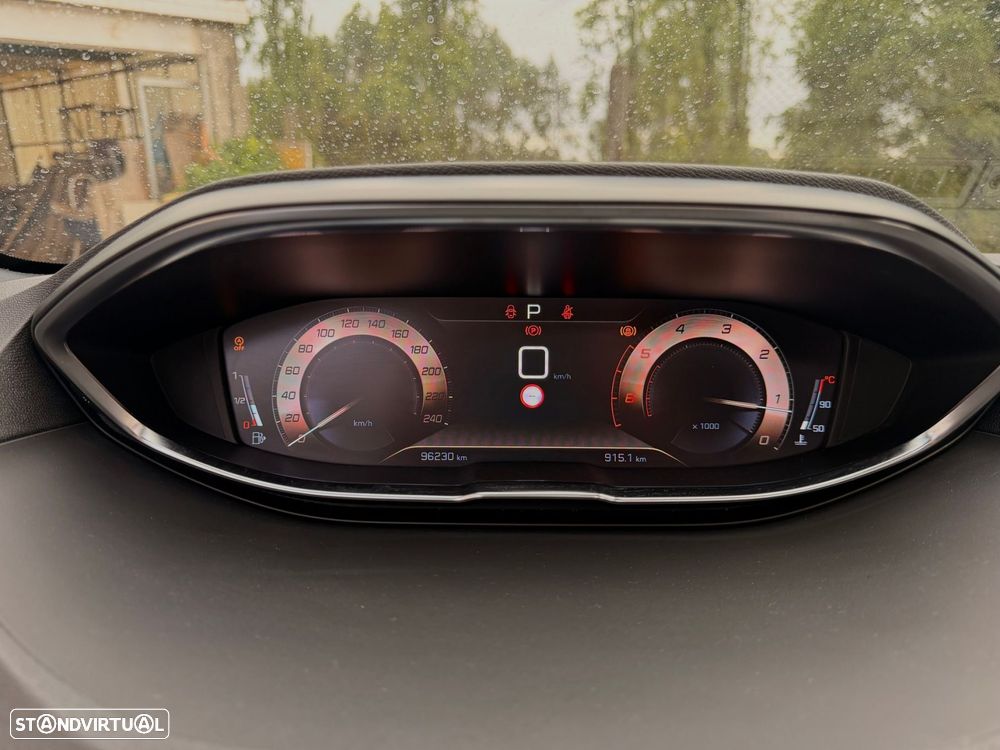 Peugeot 3008 1.5 BlueHDi GT Line EAT8 - 43