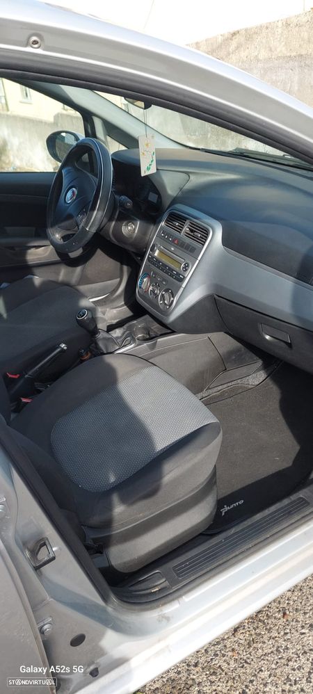 Fiat Punto - 8