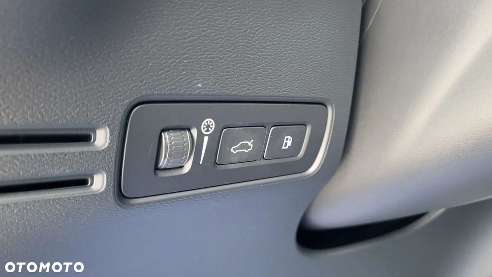 Volvo XC 40 - 24