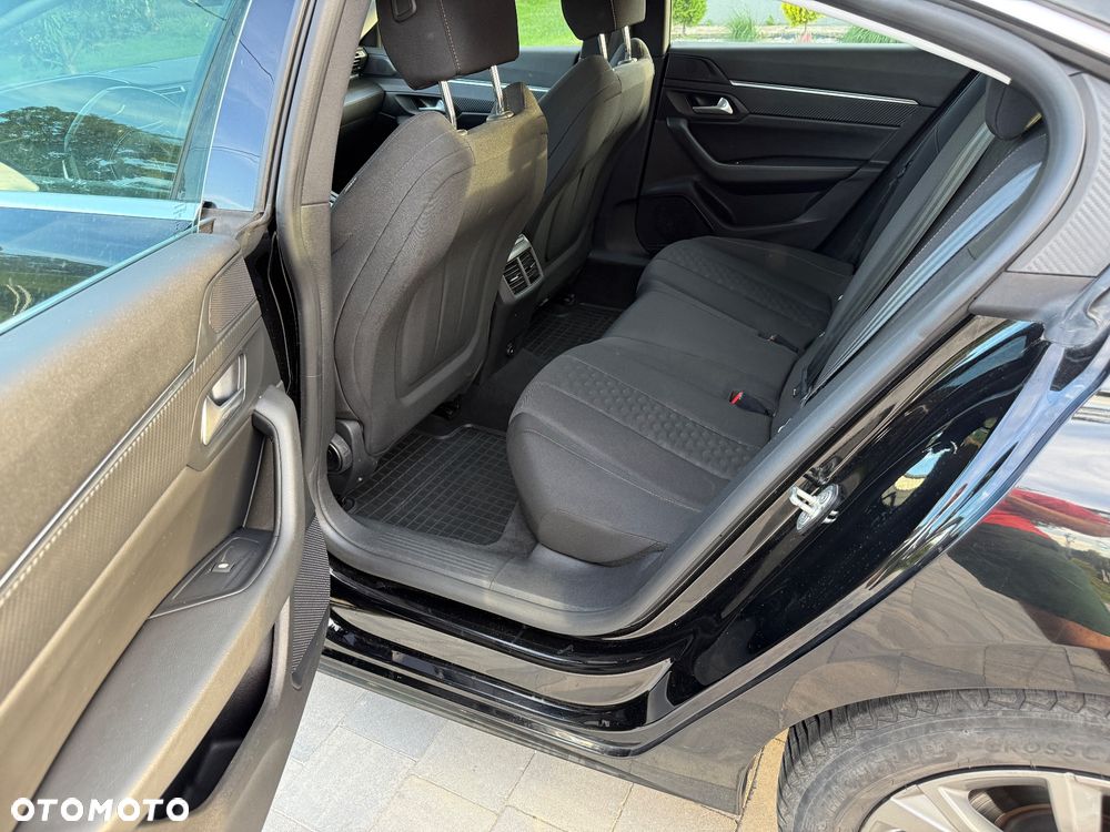 Peugeot 508 PureTech 180 EAT8 Active - 17