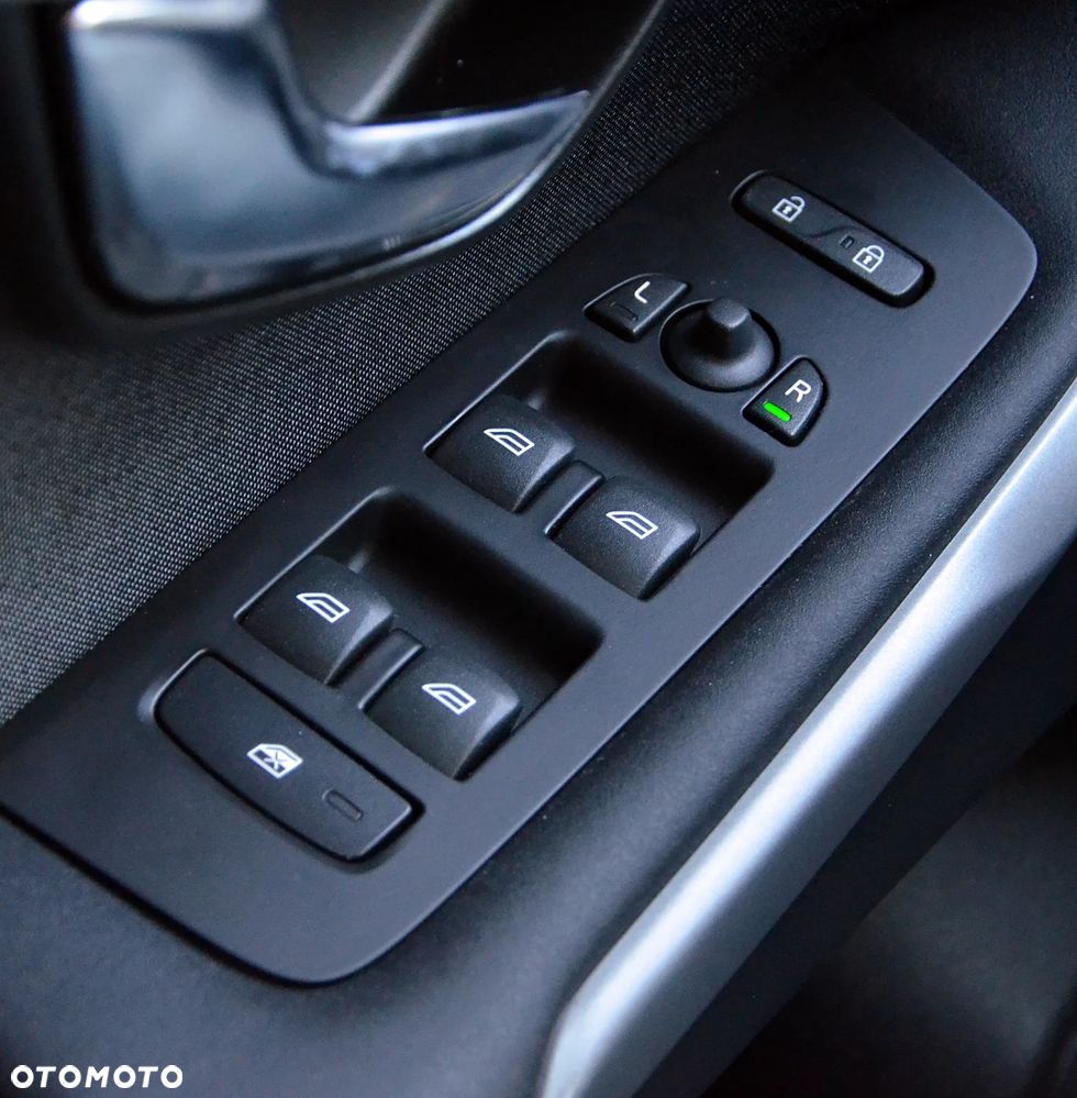 Volvo V40 Cross Country D2 - 16