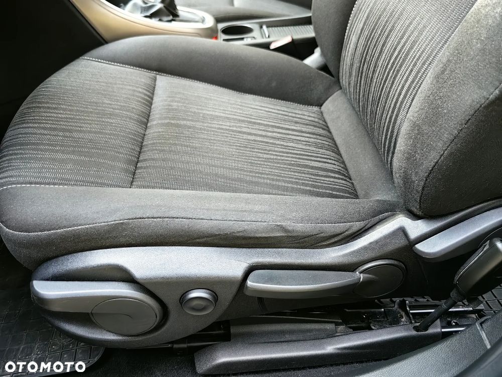 Opel Astra 1.4 T Sport - 9