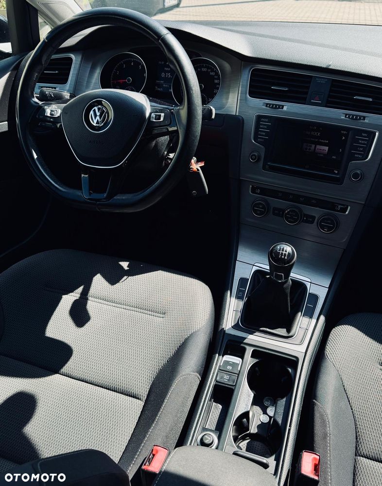 Volkswagen Golf 1.2 TSI BlueMotion Technology Comfortline - 12