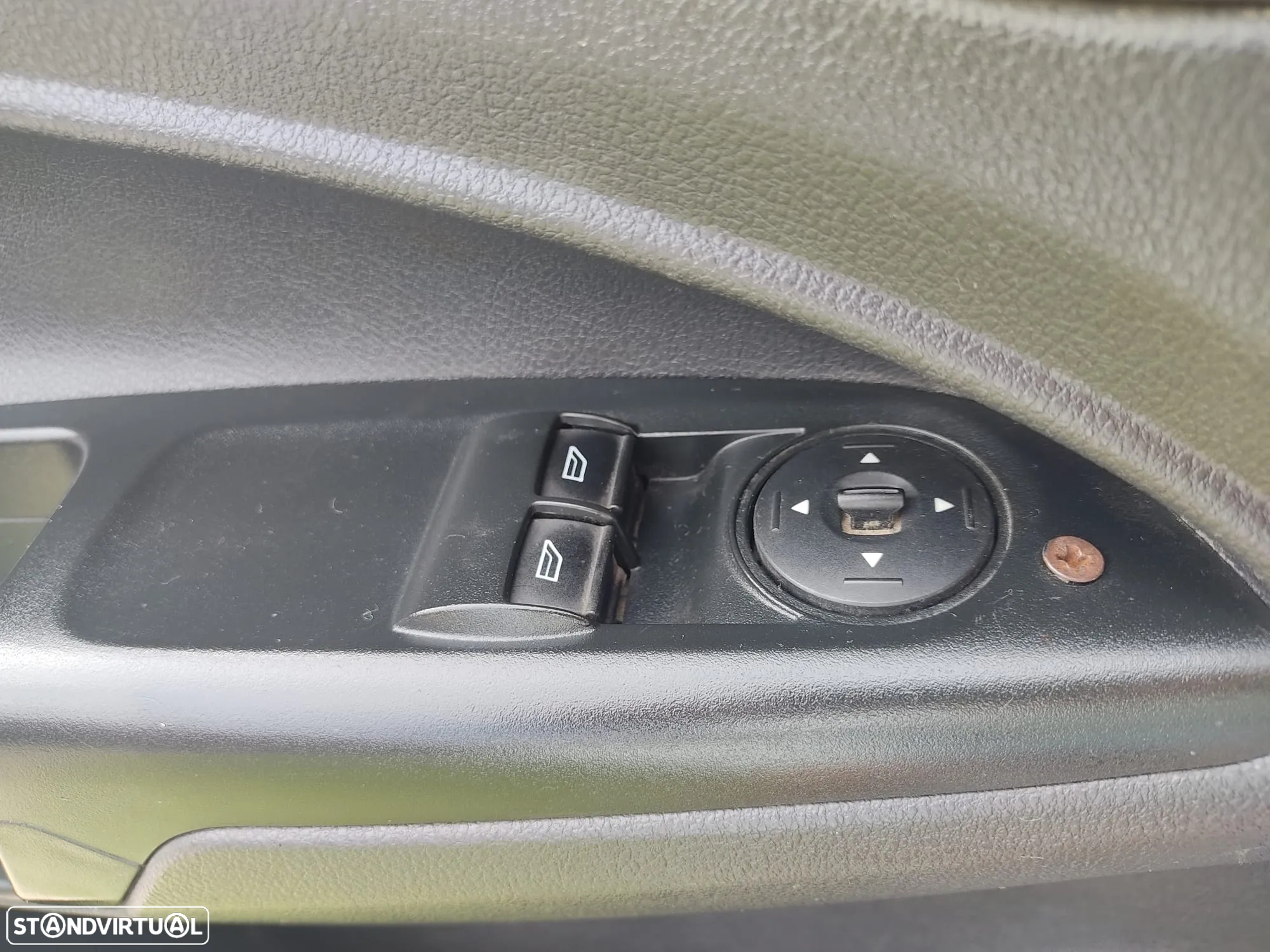 Ford Transit Connect | 1.5 TDCI | 3 Lug. | IVA Dedutível - 25