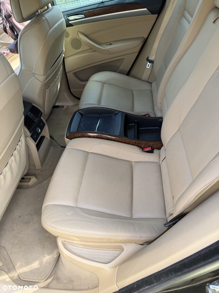 BMW X6 - 8