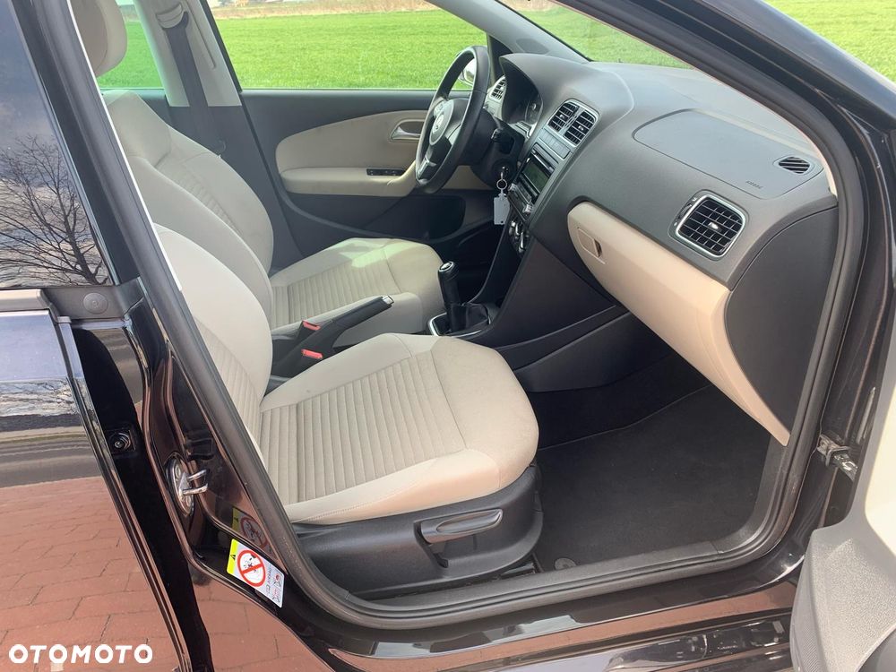 Volkswagen Polo 1.6 TDI Blue Motion Technology Black/Silver Edition - 36