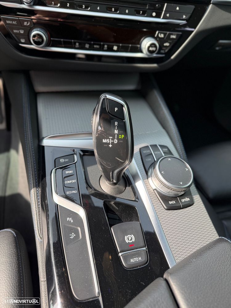 BMW 620 Gran Turismo d Pack M - 14