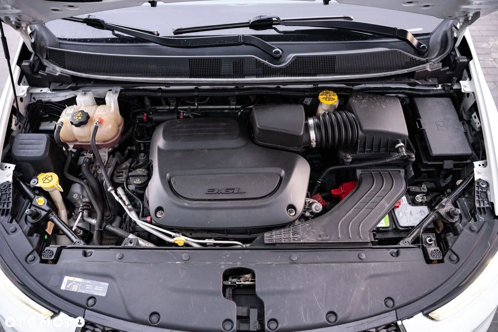 Chrysler Pacifica - 34