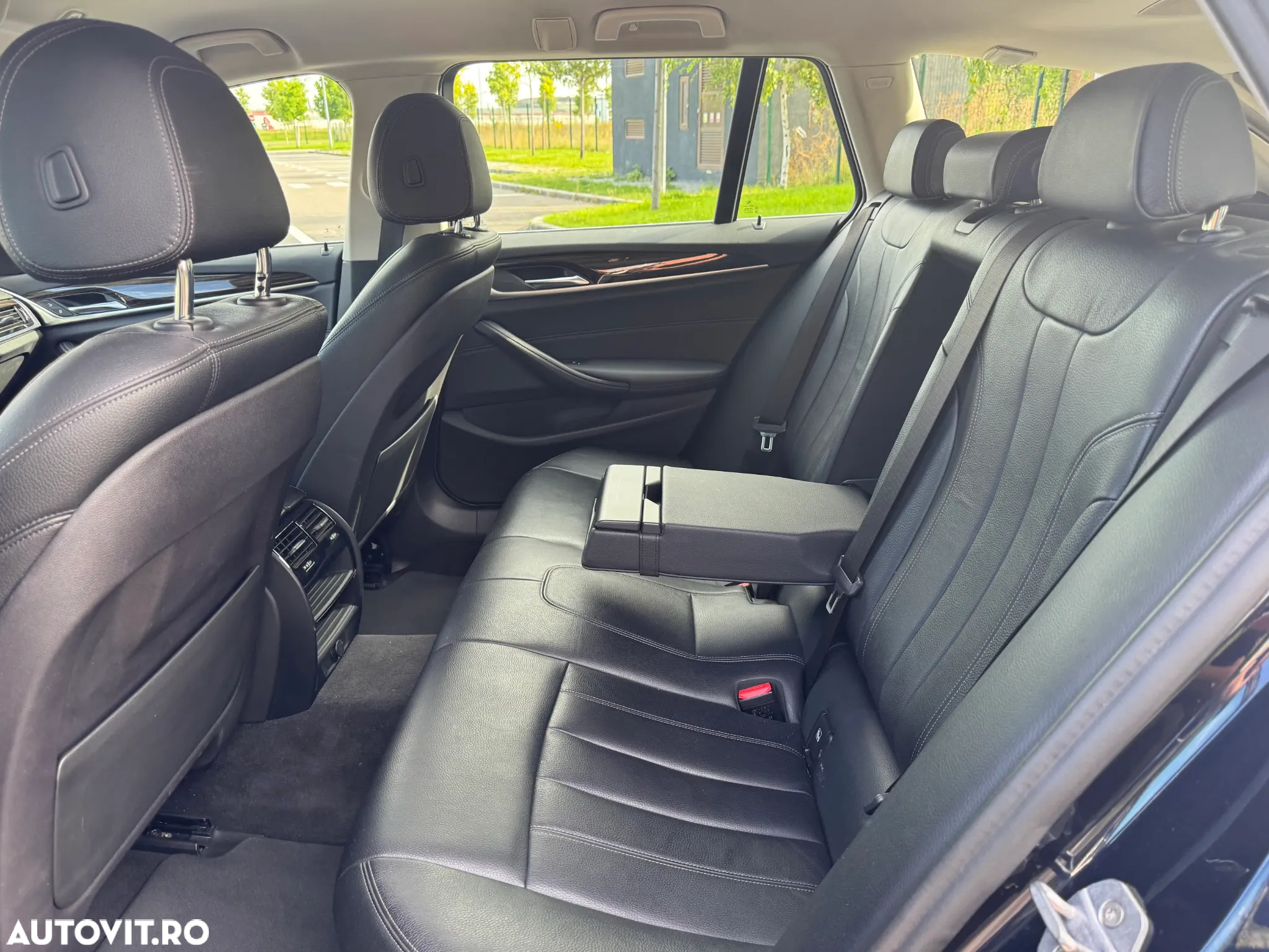 BMW Seria 5 518d AT MHEV - 7