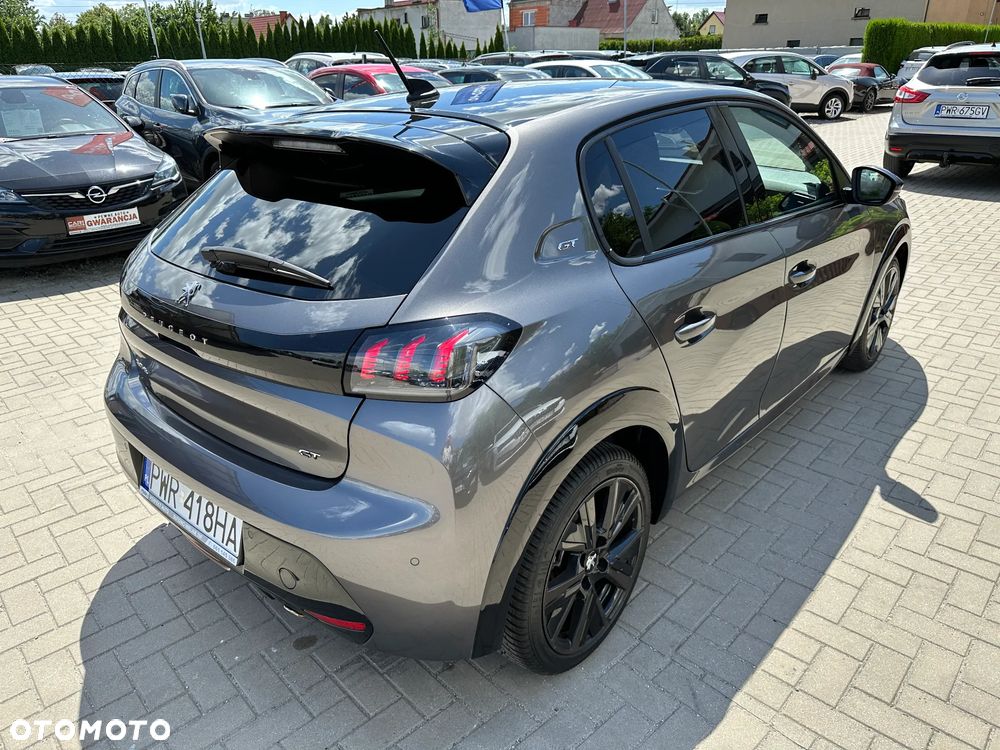 Peugeot 208 - 3