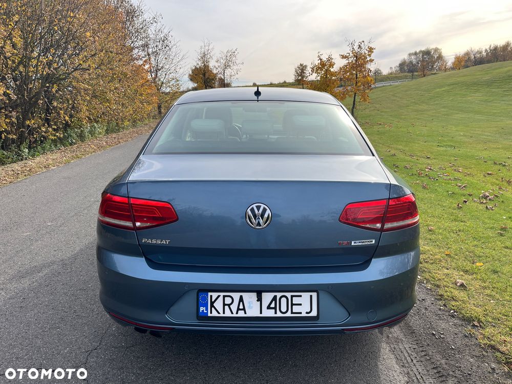 Volkswagen Passat 1.8 TSI (BlueMotion Technology) DSG Comfortline - 4