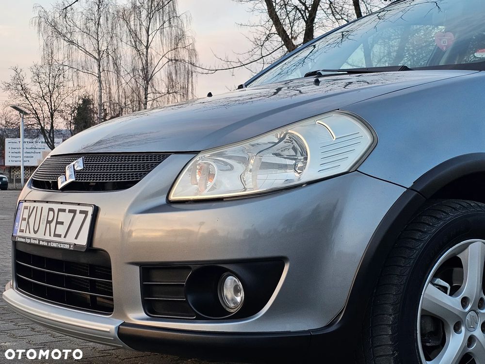 Suzuki SX4 1.6 Premium Outdoor - 19