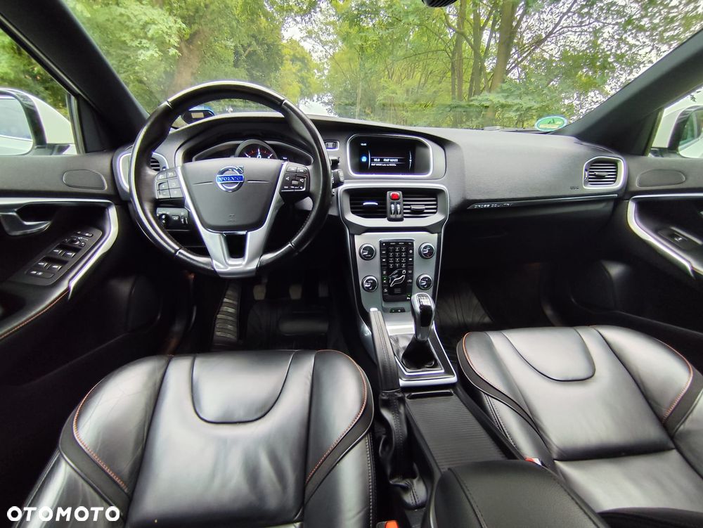 Volvo V40 Cross Country D3 You - 12