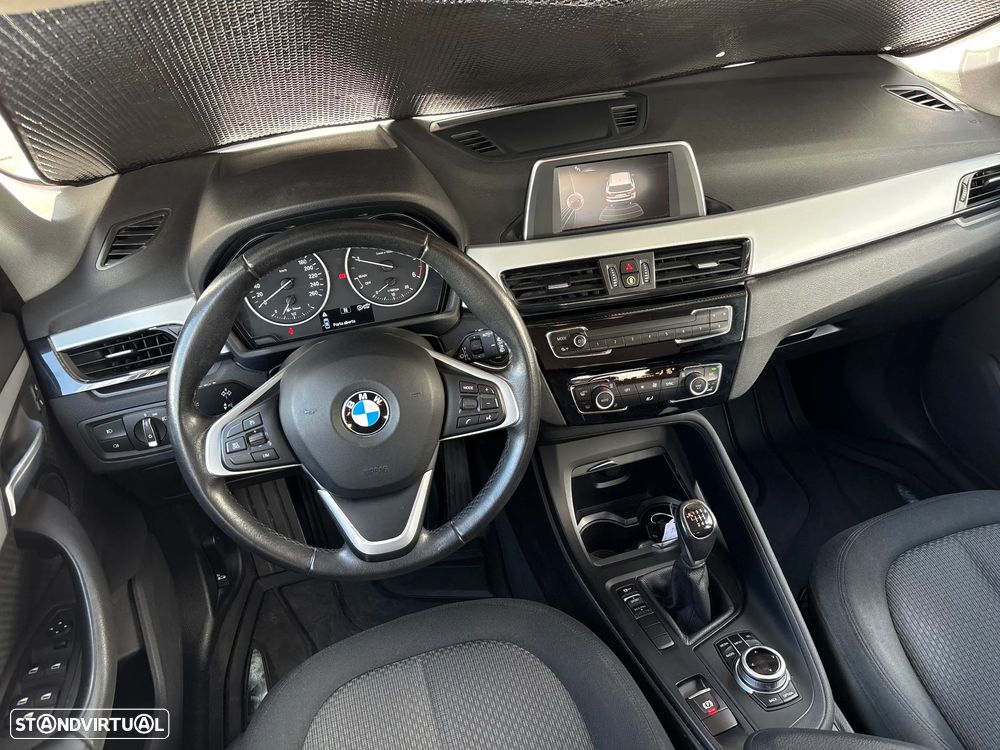 BMW X1 16 d sDrive Advantage - 9