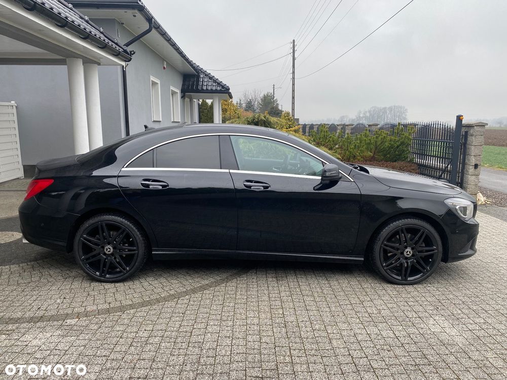 Mercedes-Benz CLA 250 4-Matic - 11