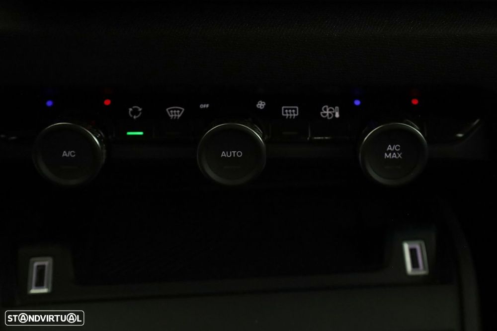 Citroën C4 1.2 PureTech Plus - 13