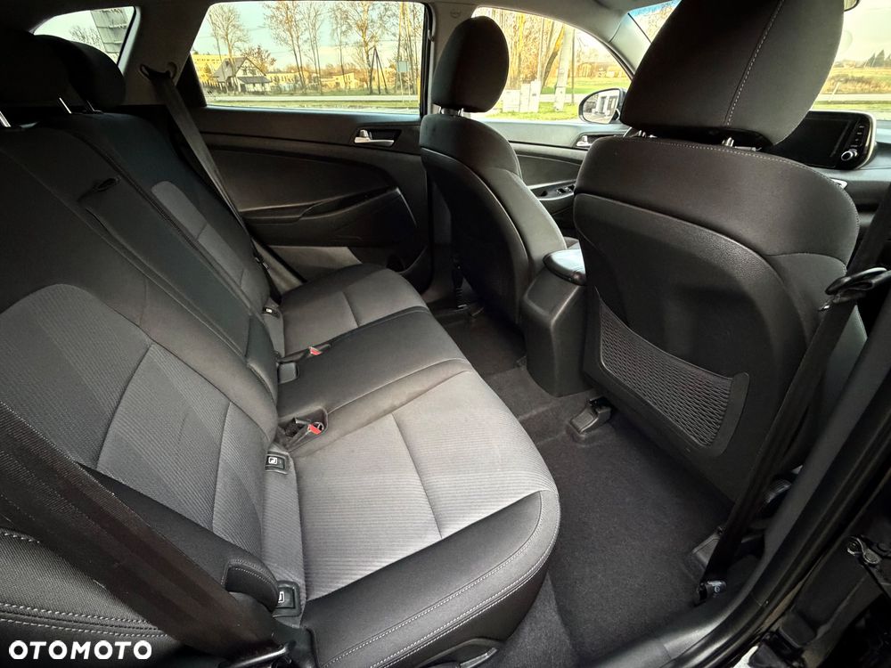 Hyundai Tucson ver-1-6-gdi-bluedrive-go-2wd - 30