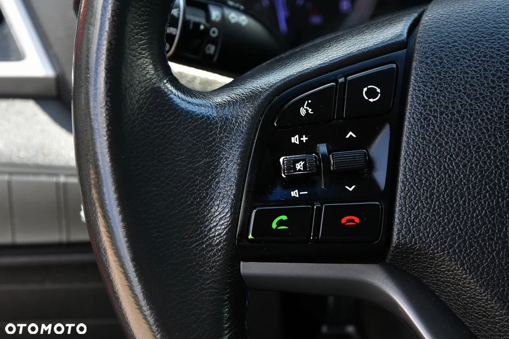 Hyundai Tucson 1.6 GDI BlueDrive GO 2WD - 17