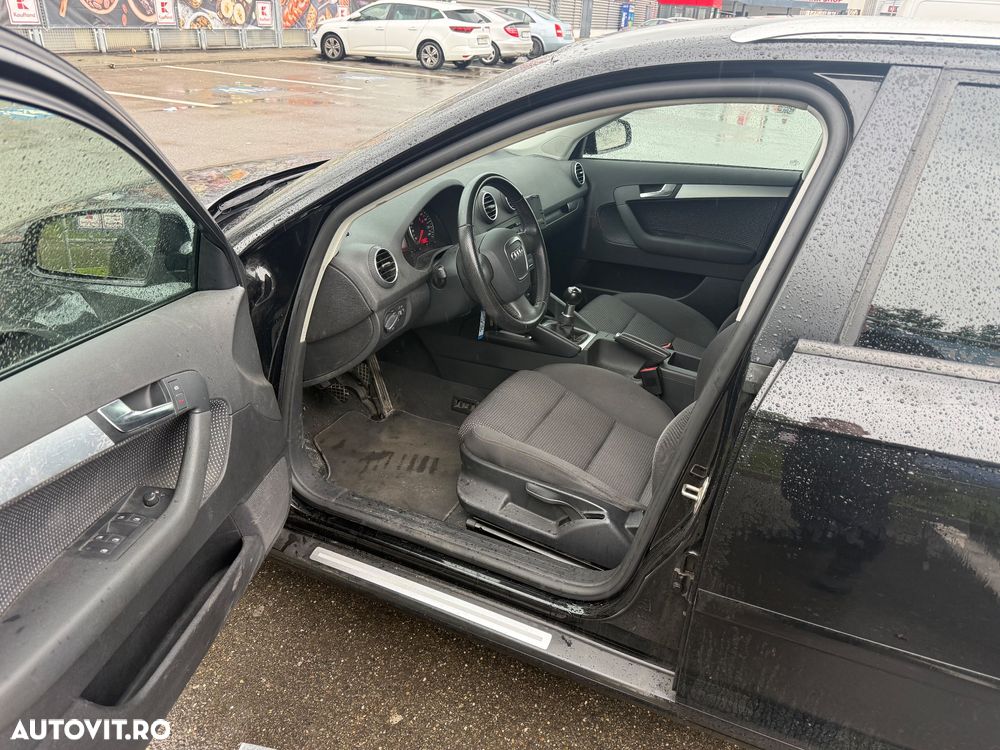 Audi A3 1.8 TFSI Attraction - 8