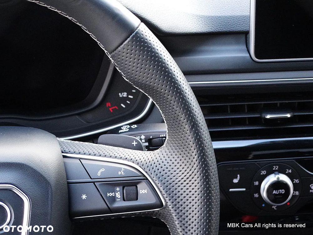 Audi A4 Limousine 2.0 TFSI ultra S tronic sport - 29