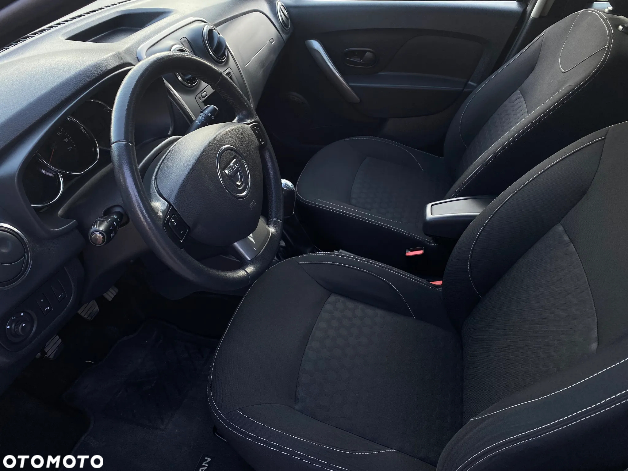 Dacia Logan MCV 0.9 TCE Laureate - 23