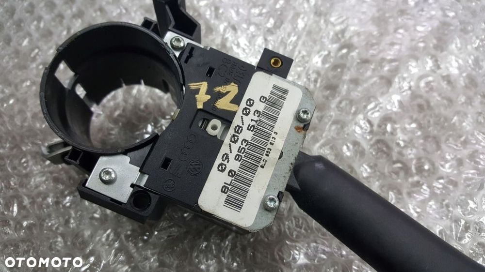 PRZEŁĄCZNIK KIERUNKOWSKAZÓW VW GOLF BORA 8L0953513 - 2