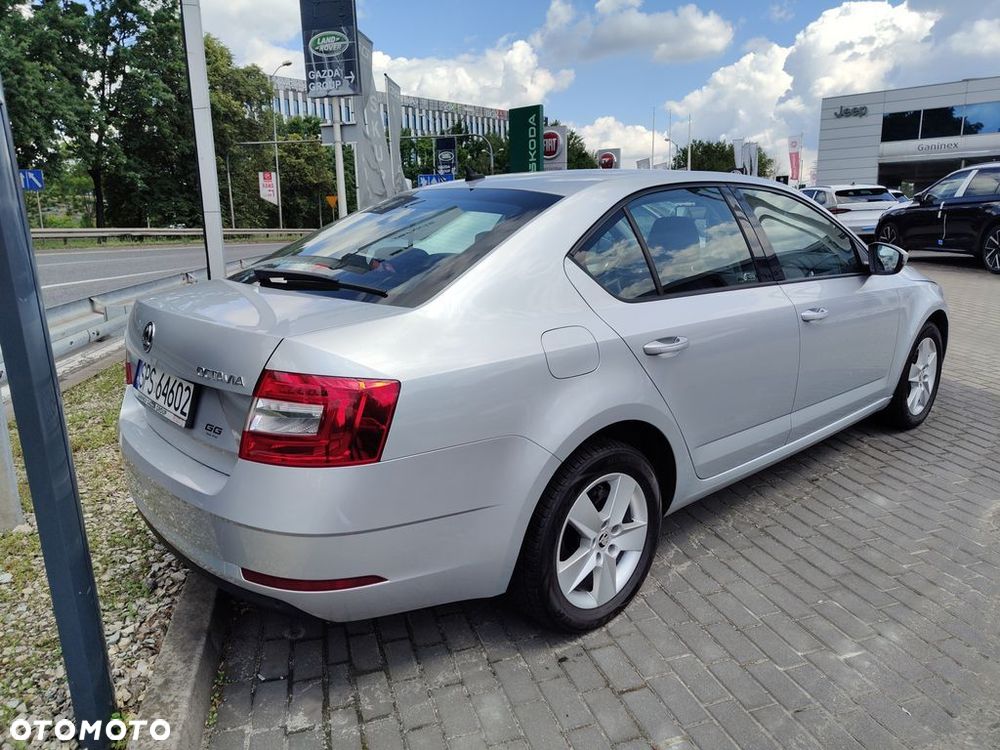 Skoda Octavia 1.6 TDI SCR Ambition - 2