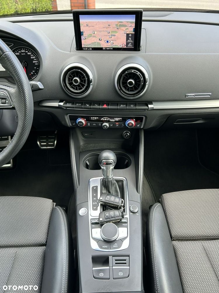 Audi A3 Sportback 35 TFSI S tronic S line - 28