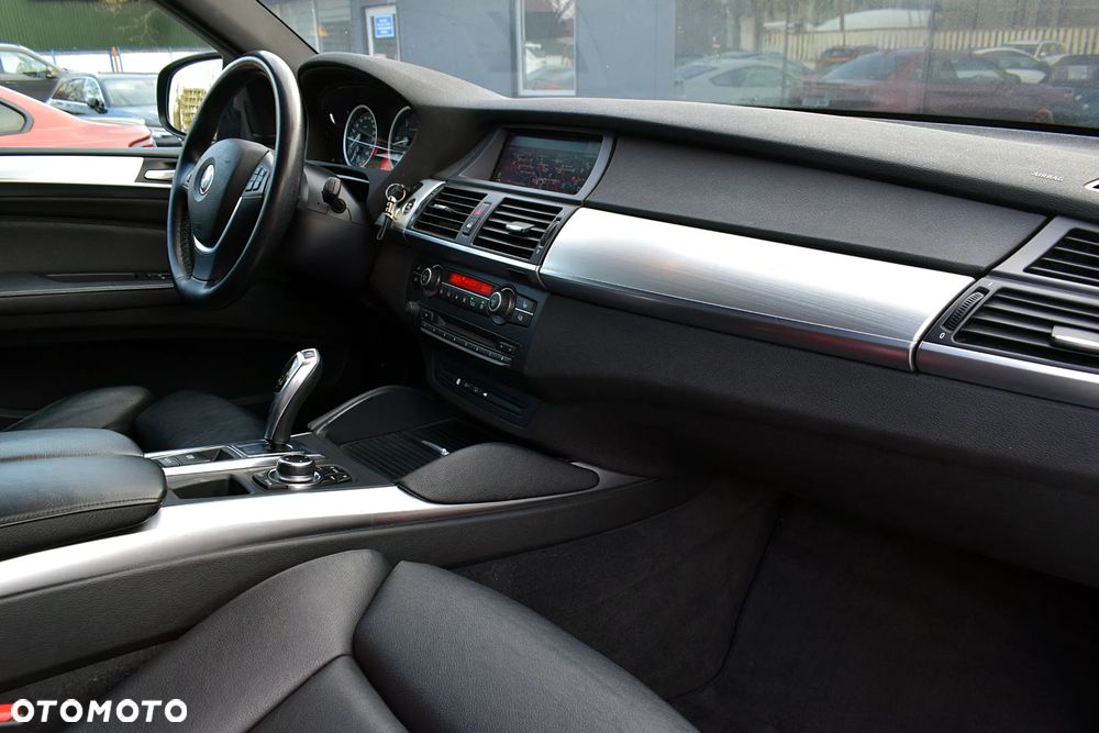 BMW X6 - 9