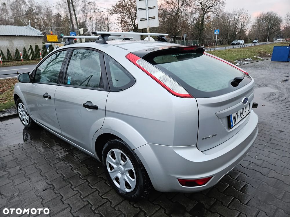 Ford Focus 1.6 Ambiente EU5 - 4