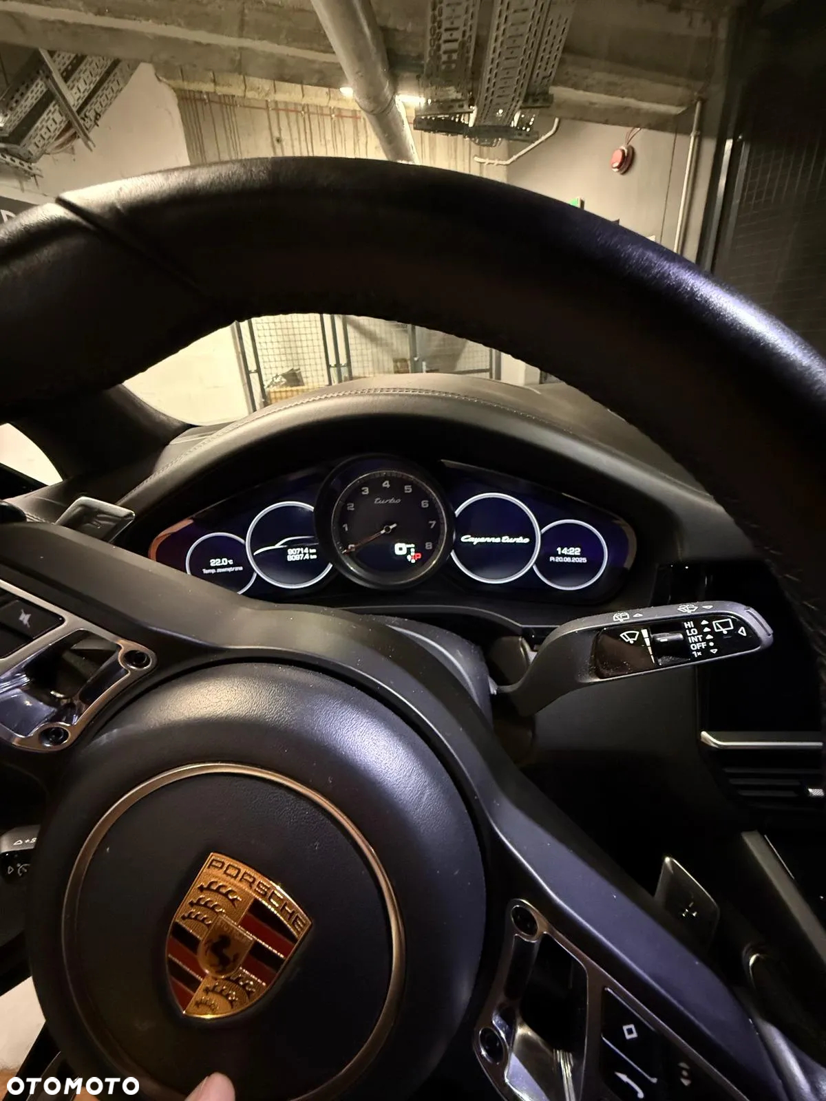 Porsche Cayenne Turbo - 25
