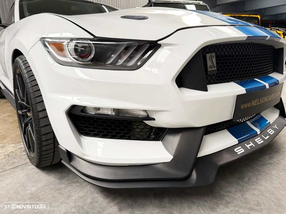 Ford Mustang - 23