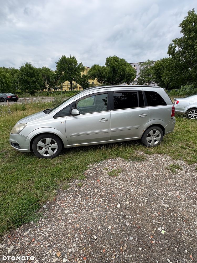 Opel Zafira 1.9 CDTI Elegance ActiveSelect - 4