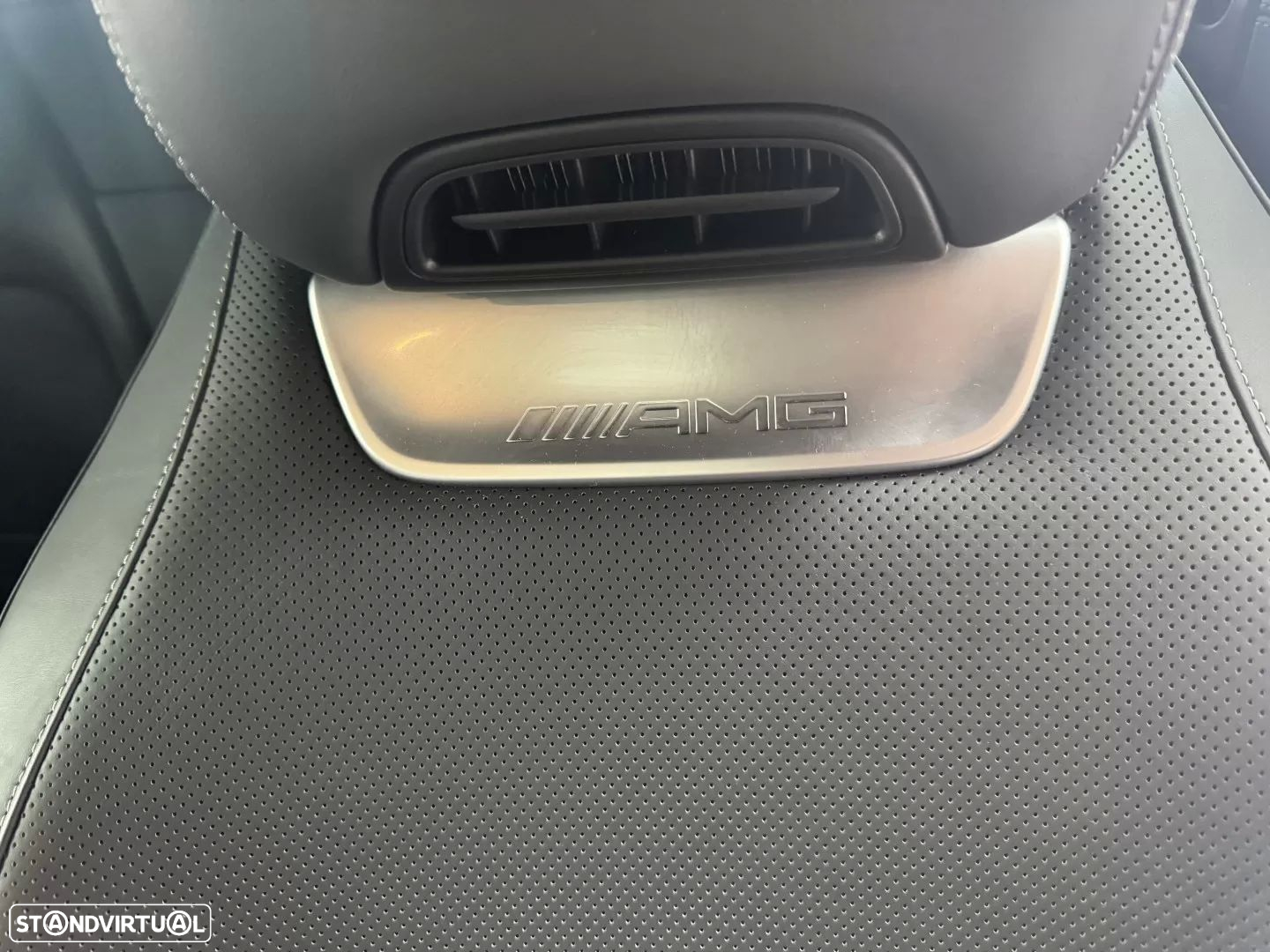 Mercedes-Benz SL 43 AMG - 8