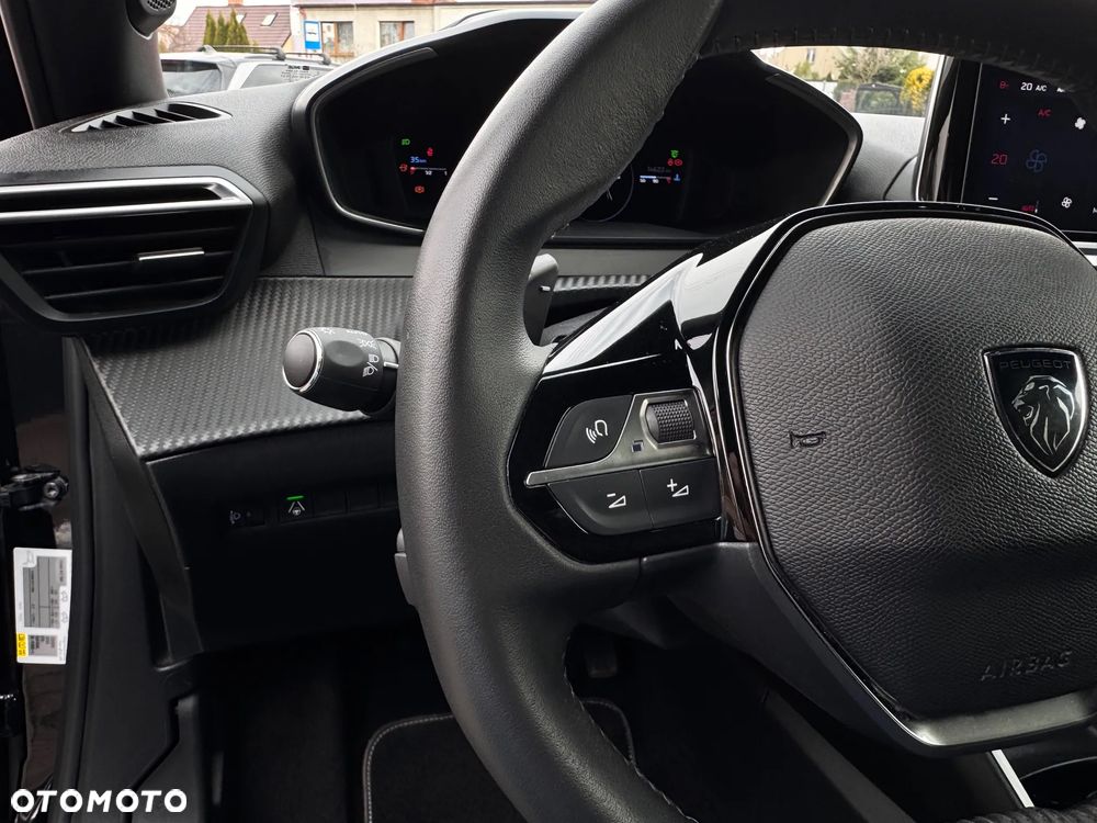 Peugeot 2008 PureTech 130 Allure S&S EAT8 - 16