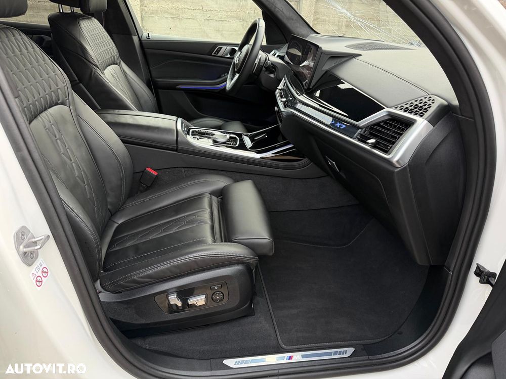 BMW X7 - 15