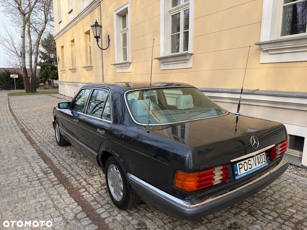 Mercedes-Benz 280 - 15