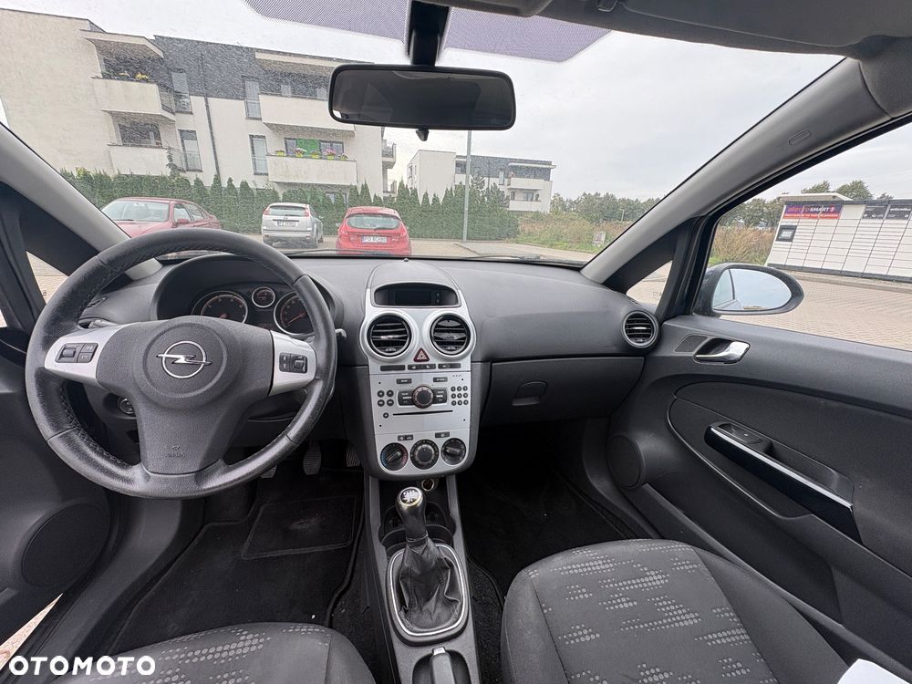Opel Corsa - 8
