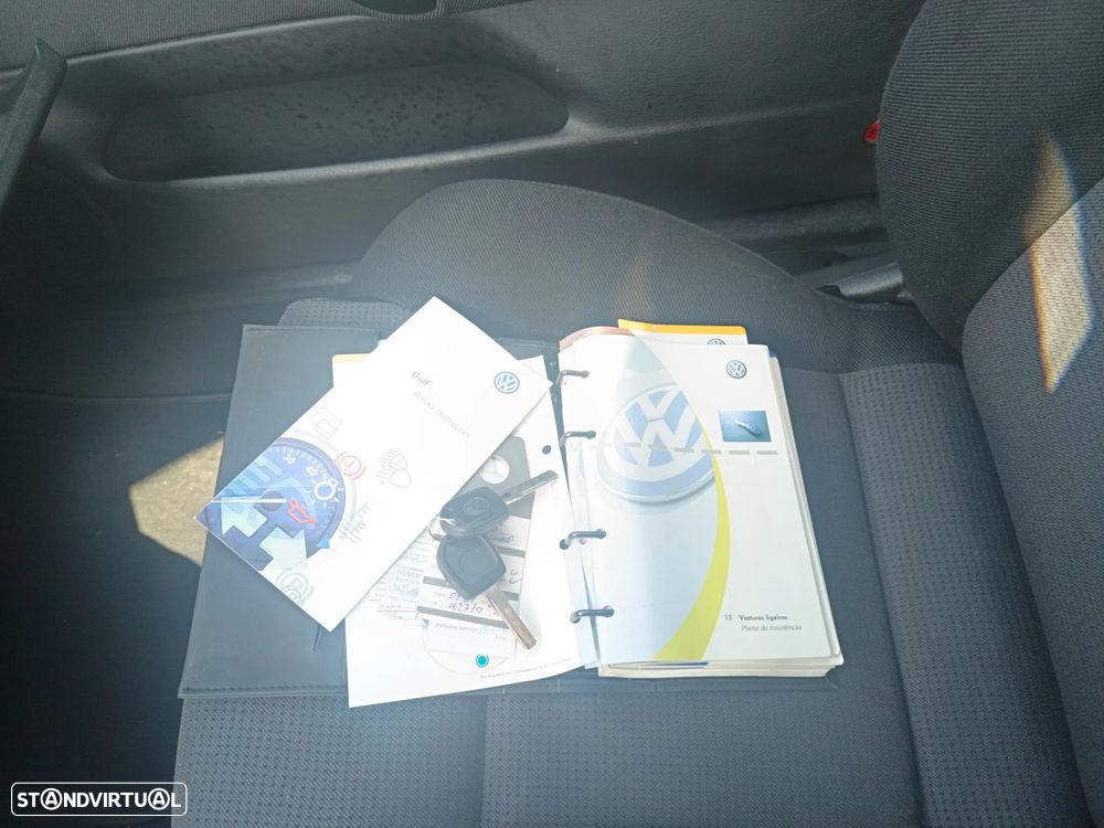 VW Golf 1.4i 25 Anos - 26