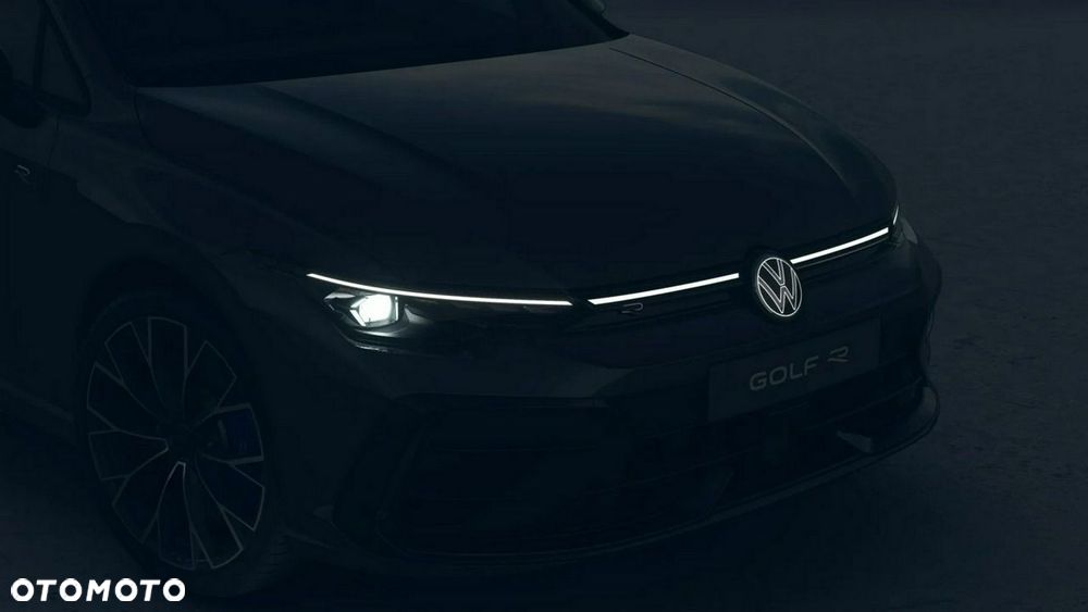 Volkswagen Golf - 6
