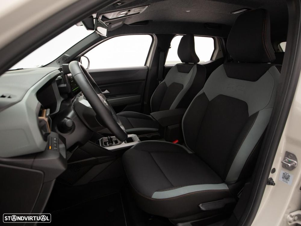 Dacia Duster 1.6 Hybrid Extreme - 8