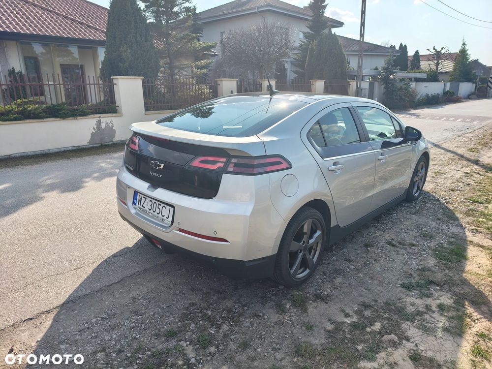 Chevrolet Volt - 4