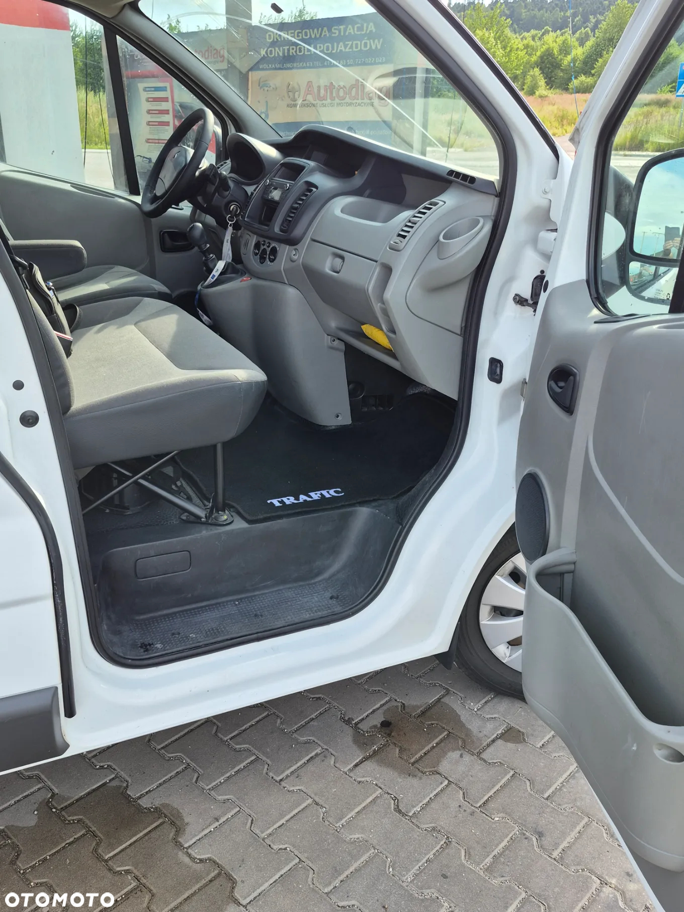 Renault Trafic 2.0 dCi 115 Combi L2H1 - 10