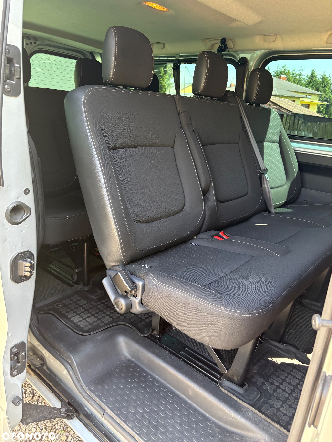 Opel Vivaro L2H1 2,9t Edition - 8