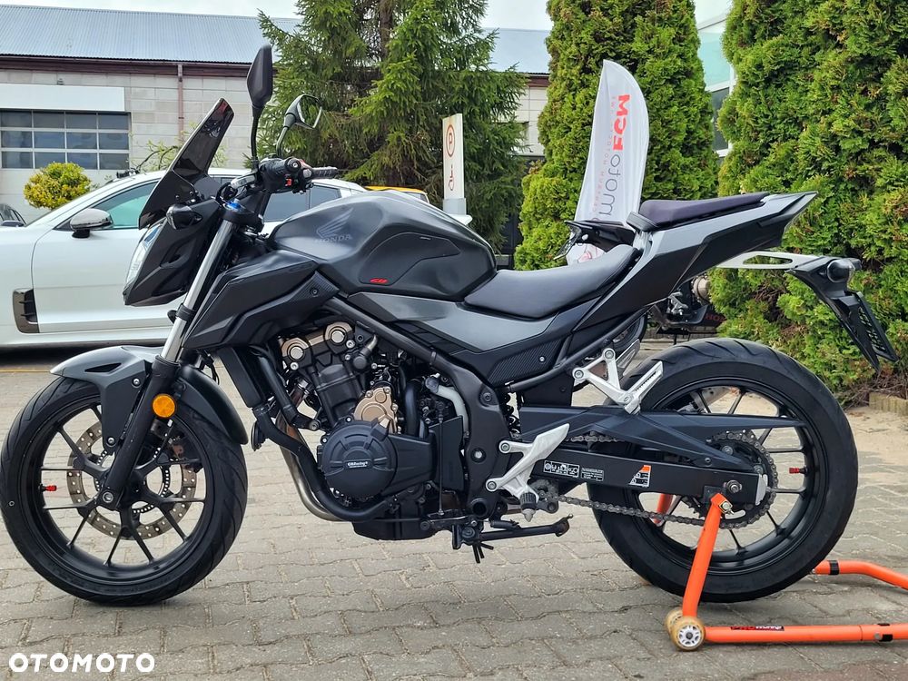 Honda CB - 8