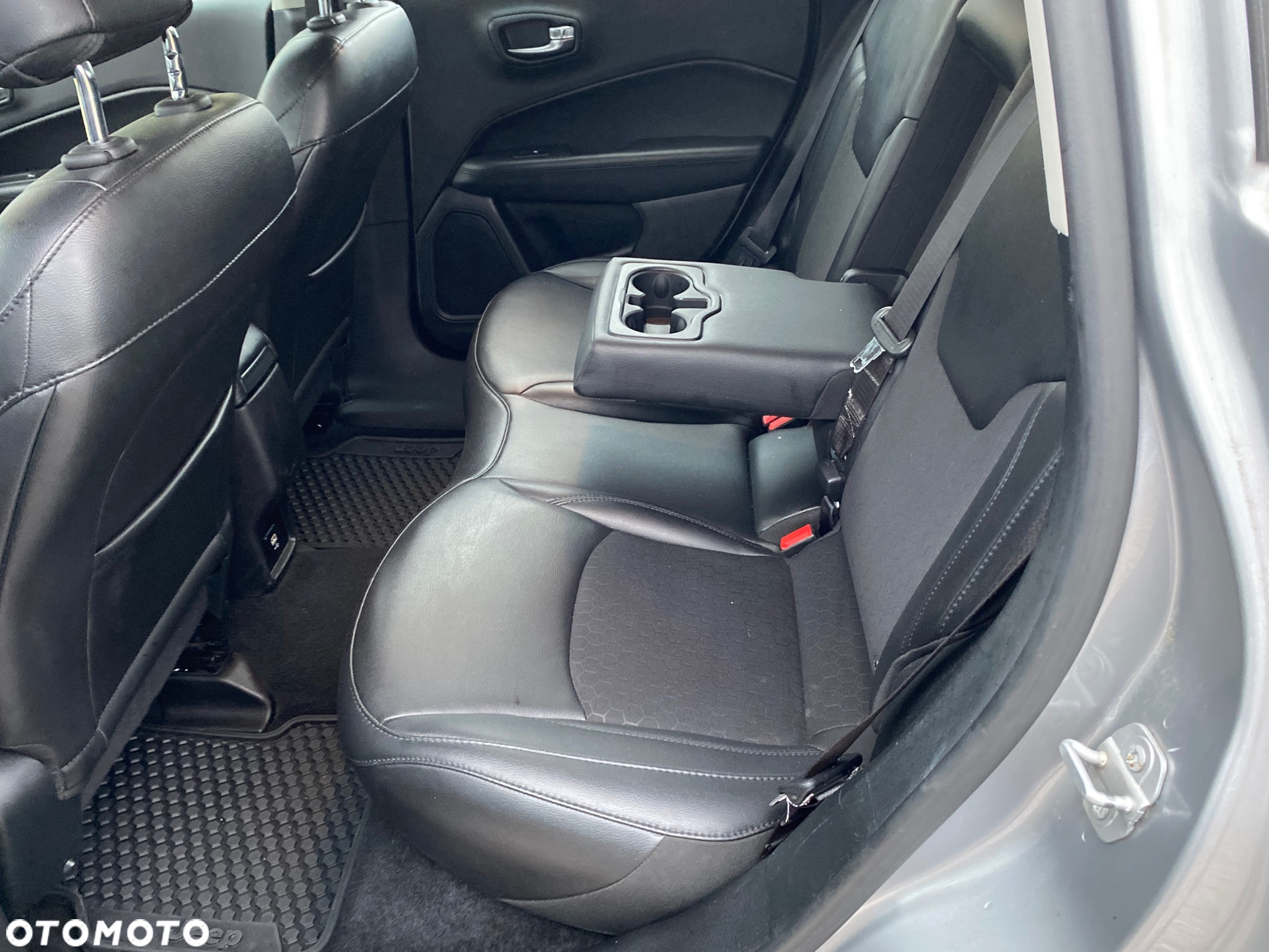 Jeep Compass 1.4 TMair Longitude FWD S&S - 34
