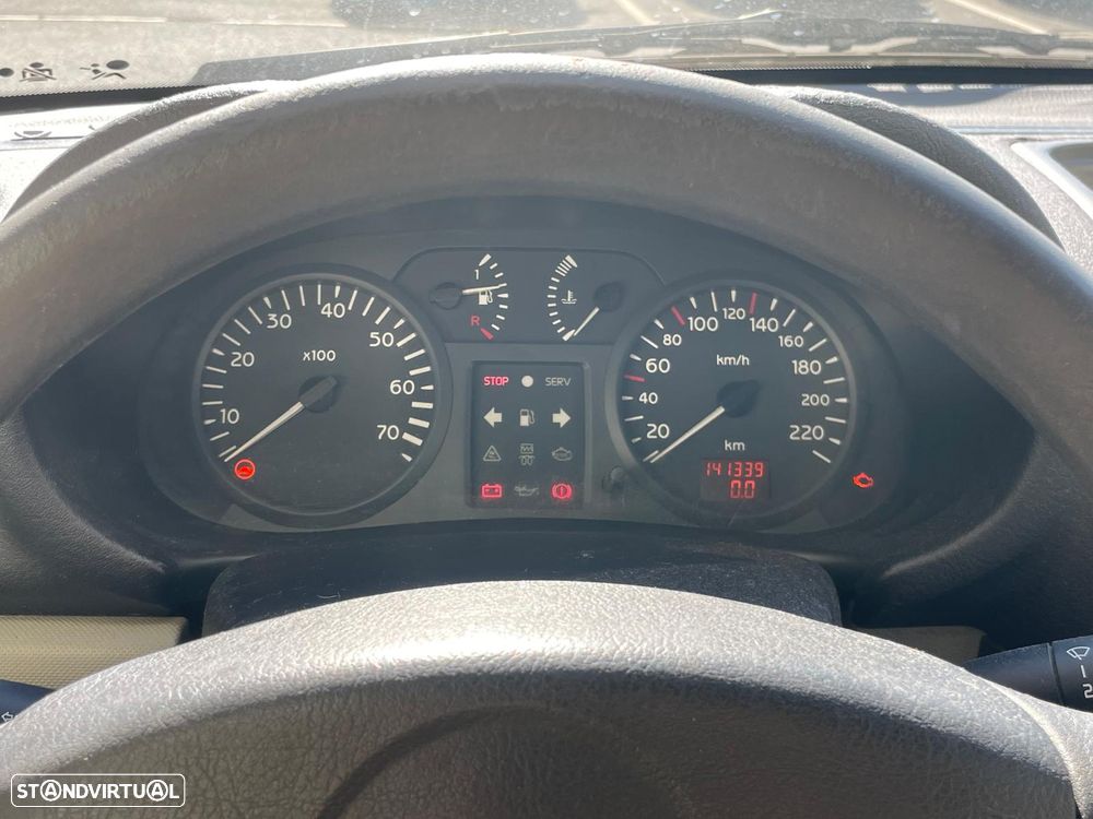 Renault Clio 1.2 16V Confort Authentique - 5