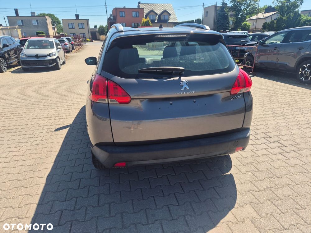 Peugeot 2008 PureTech 82 Active - 4