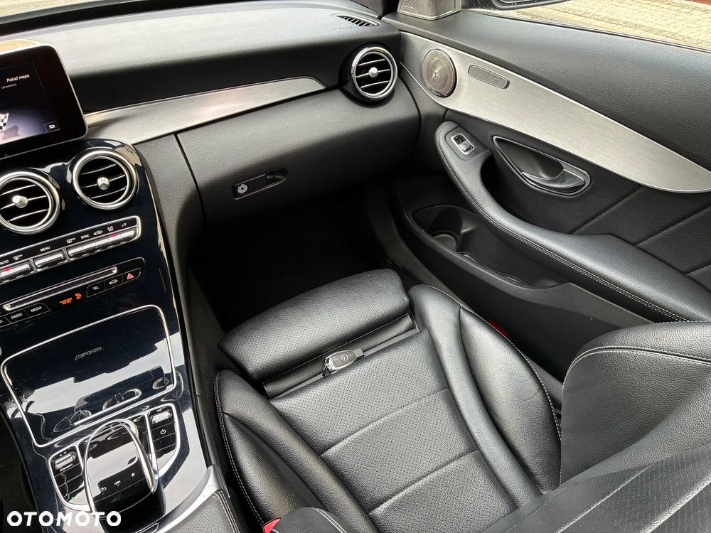 Mercedes-Benz Klasa C 220 d 4Matic 9G-TRONIC AMG Line - 35