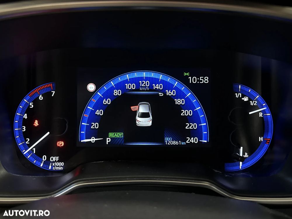Toyota Corolla - 11